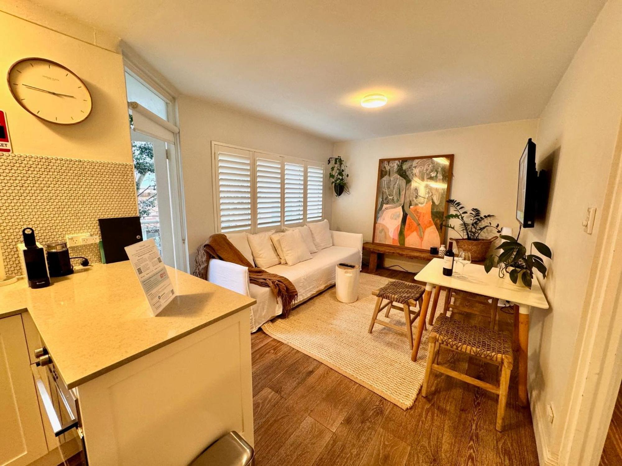 1 Bdrm Manly Beachside Apt With Parking Σίδνεϊ Εξωτερικό φωτογραφία